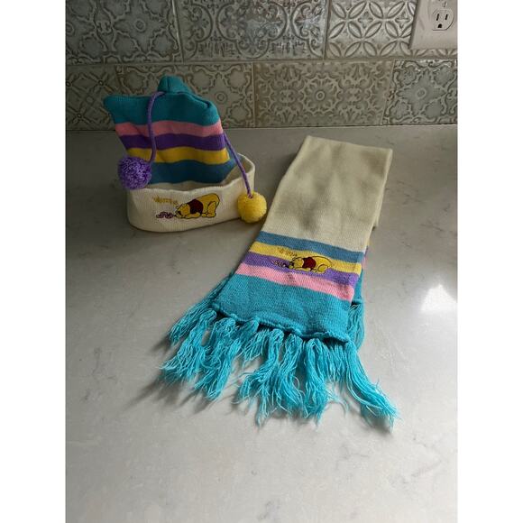 Disney Winnie The Pooh Beanie Hat & Scarf - Picture 1 of 6